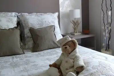 Appartement Cosy et trés calme entre Paris et parc Disney 300 m du Rer A