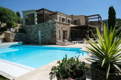 Image de Magnifique Villa vue Mer, Piscine, 300m de la Plage, Bateau à moteur 12m,