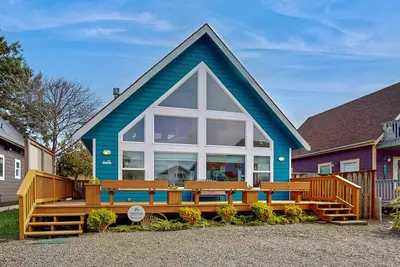 Image de Chalet chien-amical avec plein cour et vue sur l'océan!