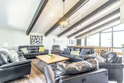 Image de Come To Le sentier de montagne, A Chalet Swiss Style In Blue Montain