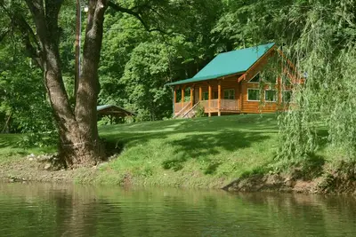 Image de The Cabin Bear Foot au Walker Creek Retreat