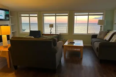 Image de Dernière minute spéciale 5 / 18-5 / 20 2017- deux min nuit, 20% disct. appelez le 920-743-2337