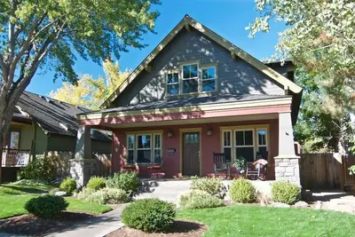 Image de Bluebird Day - Harmon Park Bungalow Emplacement exceptionnel Vélo ou marche partout