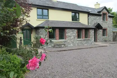 Image de Cour Cottage avec vue sur les lacs, Killarney.