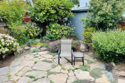 Image de Berkeley \/ Albany 2 Br Accueil. Parfait pour les couples, les familles, les nouveaux grands-parents! !