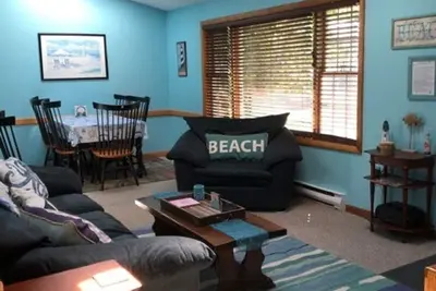 Image de Escapade tranquille à moins de 1/2 mille de la plage d'État de Scarborough