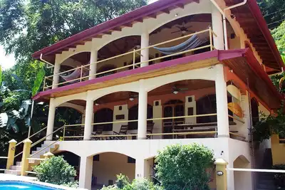 Image de Oceanfront Home and Guest Cottage Ă Dominical, Costa Rica
