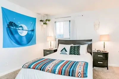 Image de Superbe Downtown Condo sur la rivière
