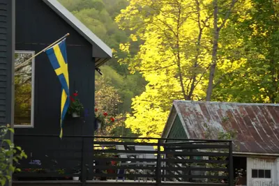 Image de 3 miles to Dreams Park: une ferme nordique chic et confortable pour 6 personnes