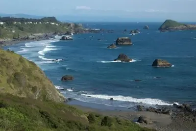 Image de Condo Oceanfront \"Tobys Crab Shack\" à Brookings à Rainbow Rock