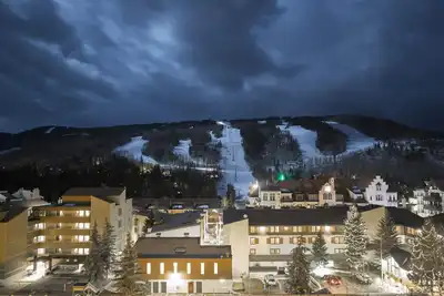 Image de Courte promenade jusqu'à la télécabine, Mtn spectaculaire. Vues, dernier étage