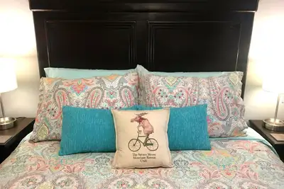 Image de Spruce Moose Mountain Retreat┃Nouvelle rénovation '18 ┃ Sauna┃4 Ski de classe mondiale 11 + mls