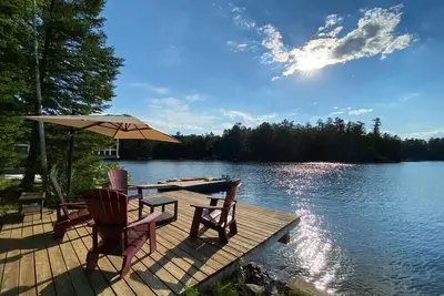 Image de Fantastique Cottage Multi Famille sur Crystal Lake.