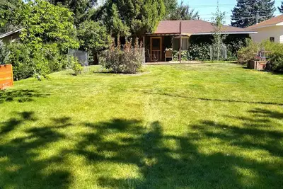 Image de Cottage confortable avec un excellent emplacement