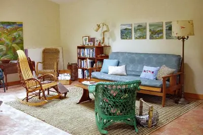 Image de Cottage lumineux, accès à l'eau, retraite d'artiste