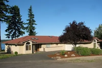 Image de Accueil Waterfront - 3 Br, 2 Ba