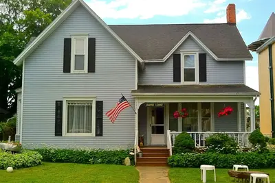 Image de Promotions D'Automne, Tarifs Plus Bas! Le meilleur emplacement en ville pour les vacances et les mariages!