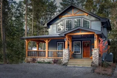 Image de Cottage Cobblestone, séjournez 3 nuits, payez-en 2 **, laissez-passer pour la piscine des sources thermales Incl.