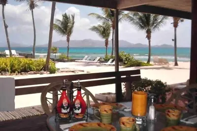 Image de Bienvenue au Finest plage / piscine Condo chez Sapphire