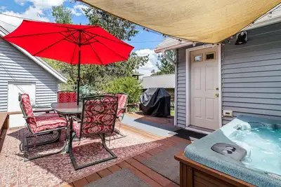 Image de 5 étoiles Westside Spot! Hot Tub + Pubs! Chien Ok, Marche Downtwn, Rivière, Parcs