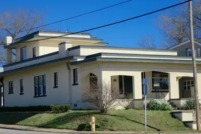 Image de Maison historique - Récemment rénovée - dans le coeur de tout cela - Skyline Views!