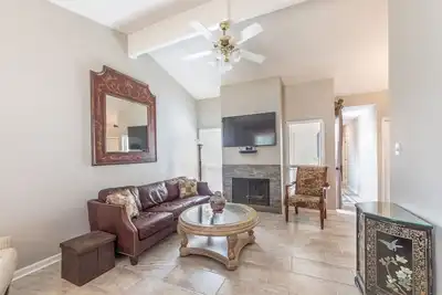 Image de 210-H Long Plantation Suites 1 ou 2 chambres - mensuel, court terme, long terme