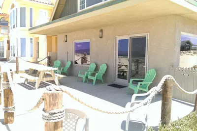 Image de Oceanfront - Toutes Les Frais Comprennent ~ Un Seul Niveau 3 Chambres