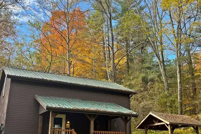 Image de Cabine-Salle de bain privée séparée-Standard-Homestead Cottage