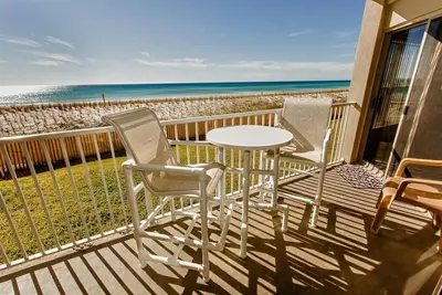 Image de Etw 1001: Rénové 1er étage commodité avec une vue parfaite sur le Golfe! 2br / 2b