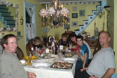 Image de L'île Relax-Inn Deal avec kayaks et canoë