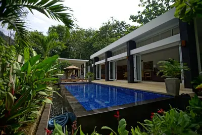 Image de Villa privée à la frontière du parc national