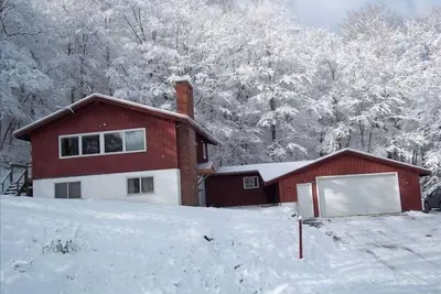 Image de Chalet de ski Pico Mountain Resort, Ski-on / Ski-Off, 4br / 2ba