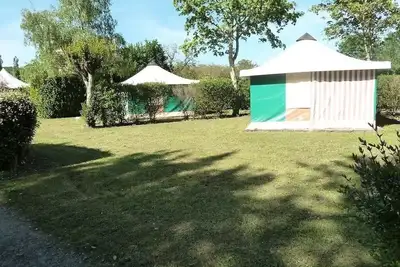 Image de Bungalow toilé meublé 2/5 pers 5 personnes