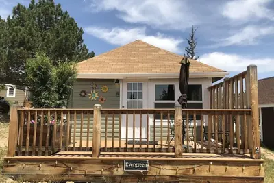 Image de Vues sur la montagne depuis le pont privé!