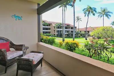 Image de Unités au rez-de-chaussée côte à côte Kaanapali Royal J102, idéales pour des vacances en famille