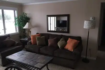 Image de Réductions de fin de saison - Spacieux 2 Bed / 2 Bath Condo Mtn Lodge dans le village