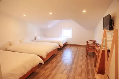 Image de Maison DaLat Kaki - 3 très grands lits