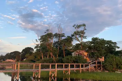 Image de Great Waterfront Property, dock, Kayak the National Park Seashore