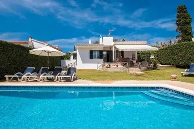 Image de Villa Jarama - Elégante villa moderne près de la plage