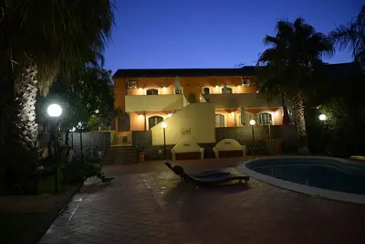 Image de Mascali: Maison / villa - Mascali