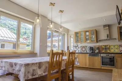 Image de Appartement T3 refait à neuf, situé au pied des pistes