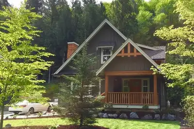 Image de Magnifique chalet au lac Cultus