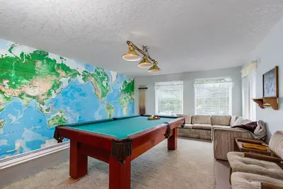 Nouvelle Liste! Maison confortable avec table de billard et ping-pong - plage en bas de la rue