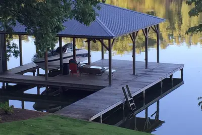 Image de Superbe Lakefront!