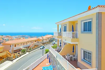 Calypso Family Apts vue sur la mer