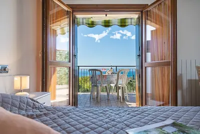 Regarda - appartement \"Eden 2\" 2 chambres, vue sur le lac
