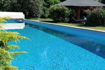 Image de Bergerie sur grand parc clos calme proche lac ocean piscine chauffée 15 mètres