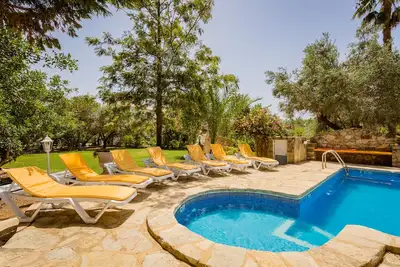 Image de Villa avec piscine pour enfants et tennis à Vilamoura Tennis condo