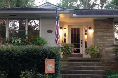 Image de Maison classique détendue du centre-ville