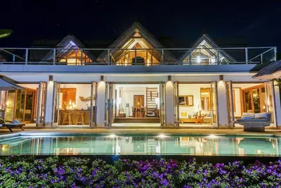 Image de Superbe villa privée avec de superbes installations et des vues impressionnantes.